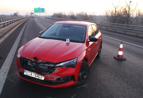 Víte, jak se zachovat při poruše na dálnici?